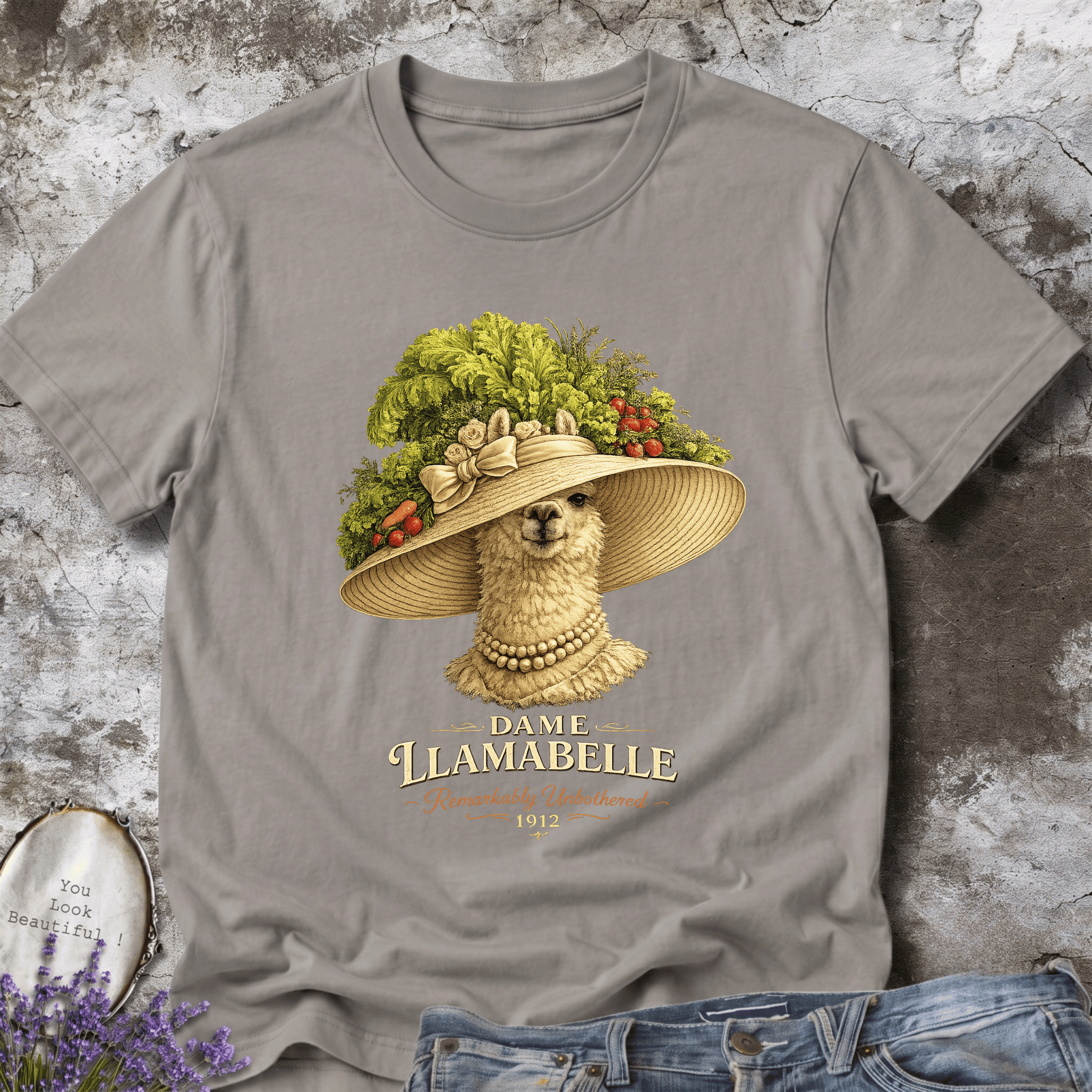 Dame Llamabelle Tee