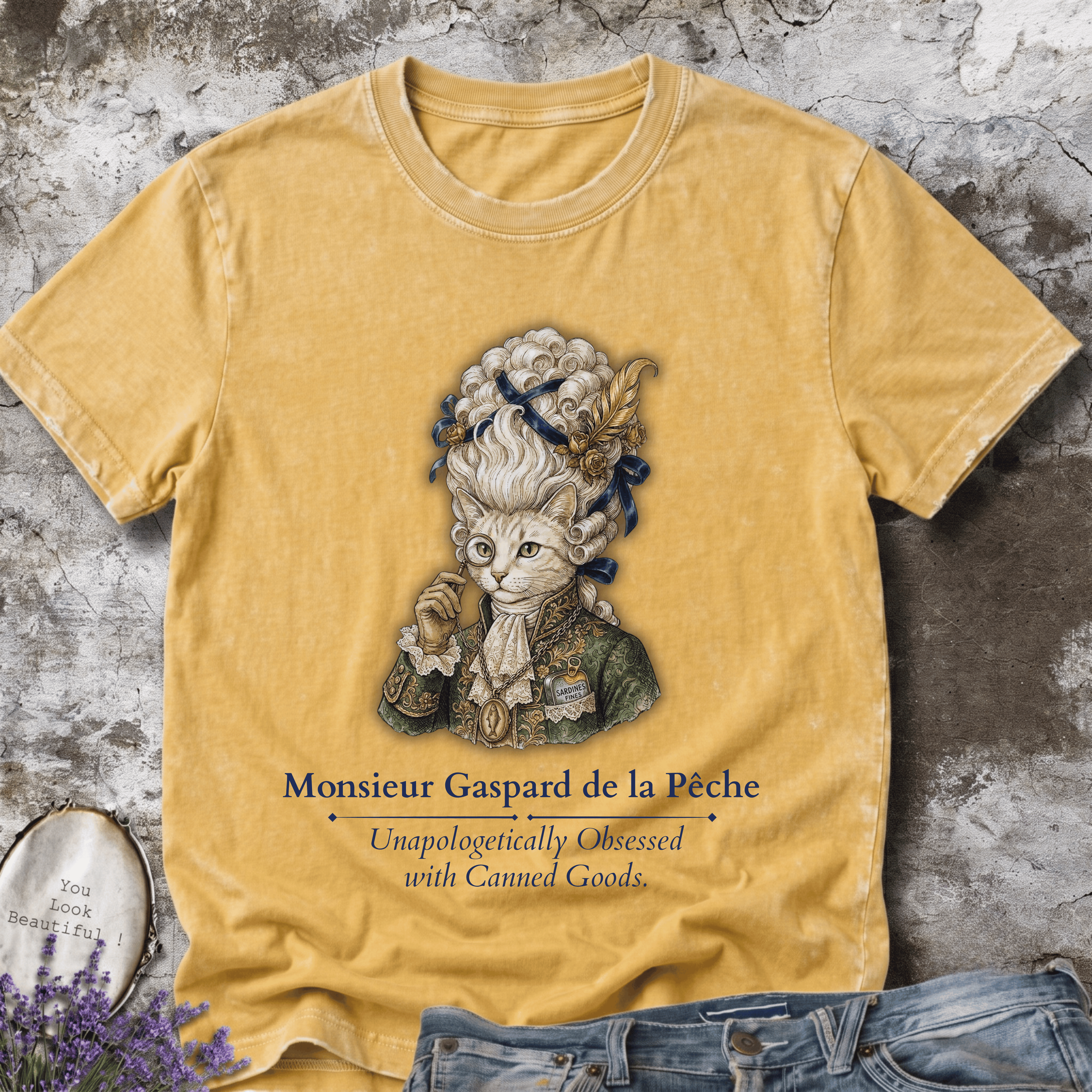 Monsieur Gaspard de la Pêche Vintage Graphic Tee